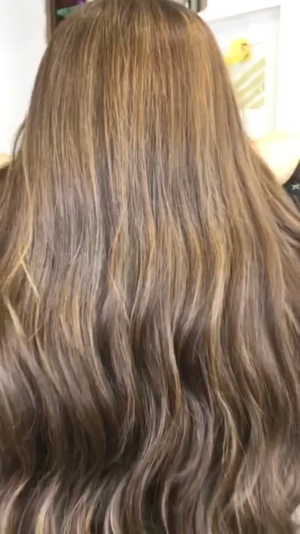 Honey Balayage: Hair look